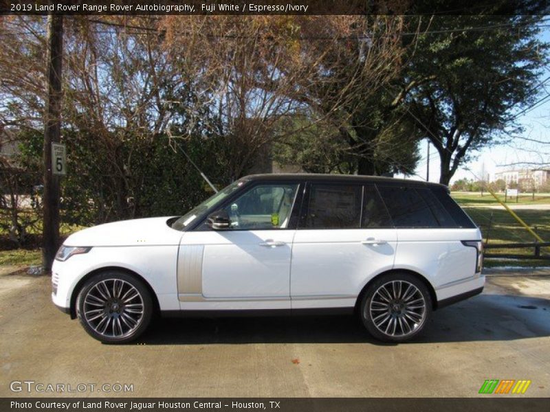 Fuji White / Espresso/Ivory 2019 Land Rover Range Rover Autobiography