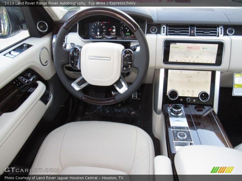 Fuji White / Espresso/Ivory 2019 Land Rover Range Rover Autobiography