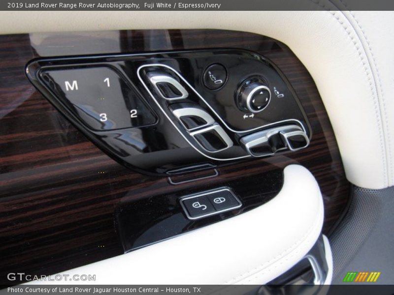 Controls of 2019 Range Rover Autobiography
