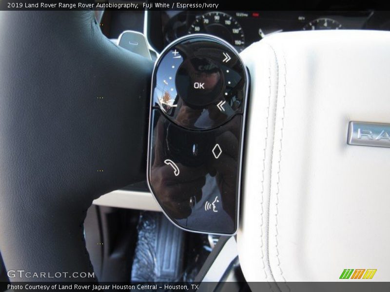  2019 Range Rover Autobiography Steering Wheel