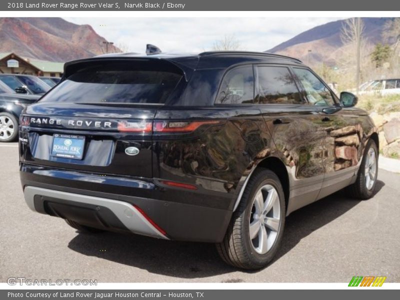 Narvik Black / Ebony 2018 Land Rover Range Rover Velar S