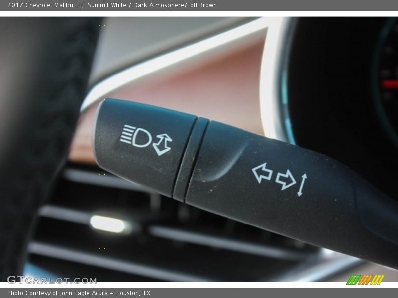 Summit White / Dark Atmosphere/Loft Brown 2017 Chevrolet Malibu LT
