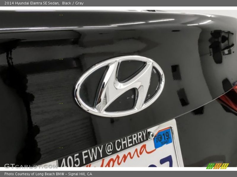 Black / Gray 2014 Hyundai Elantra SE Sedan