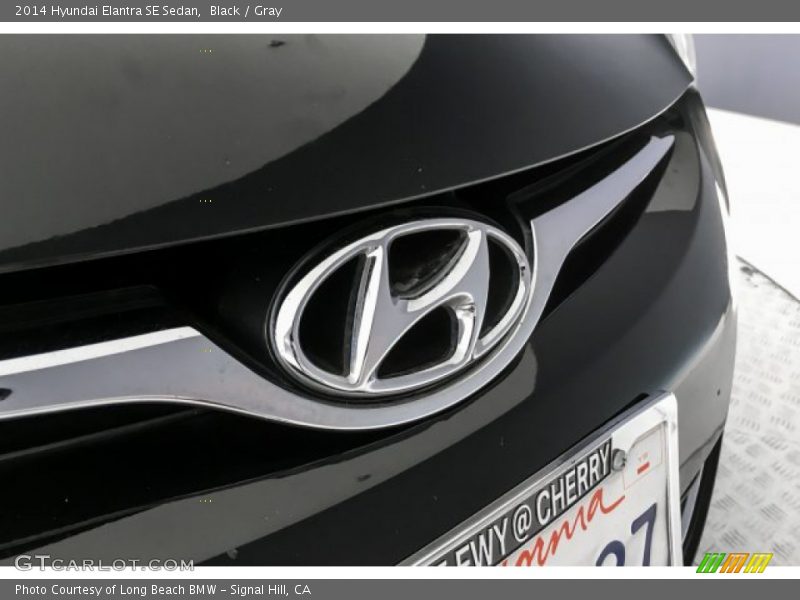 Black / Gray 2014 Hyundai Elantra SE Sedan