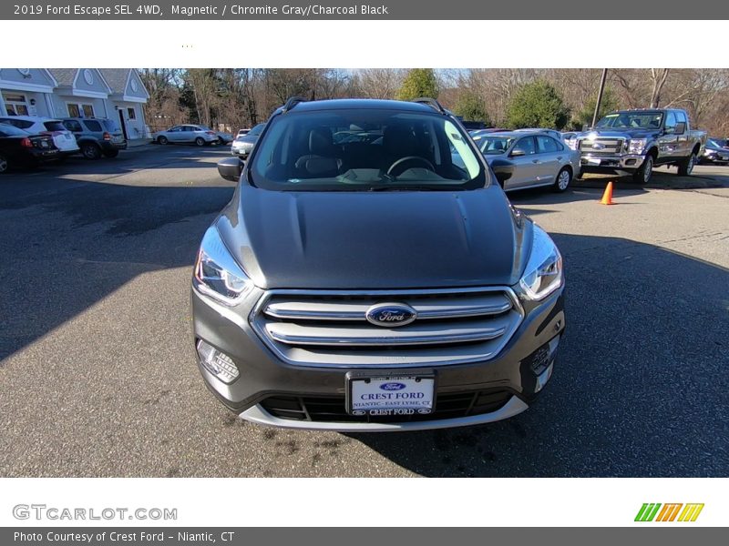 Magnetic / Chromite Gray/Charcoal Black 2019 Ford Escape SEL 4WD