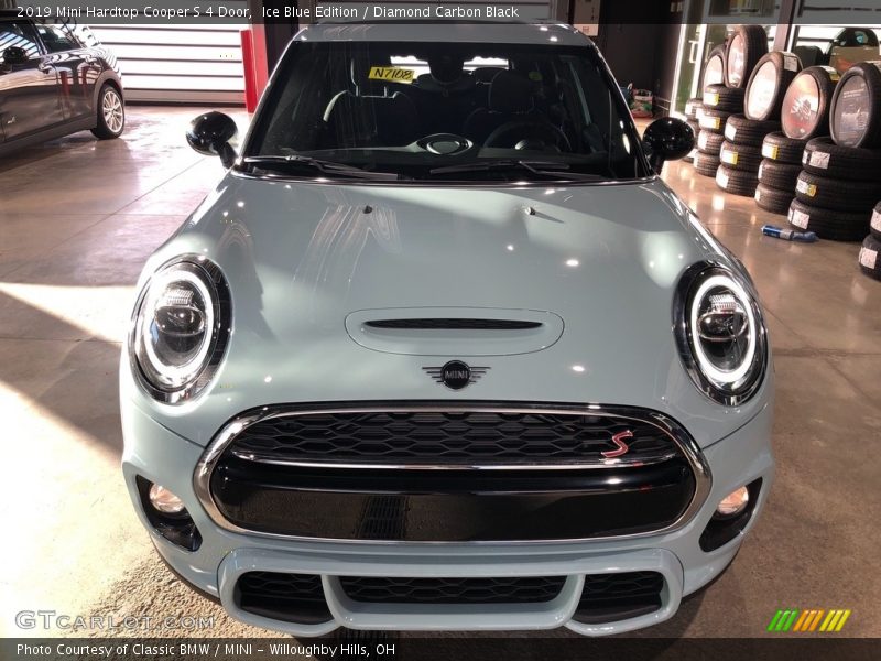 Ice Blue Edition / Diamond Carbon Black 2019 Mini Hardtop Cooper S 4 Door
