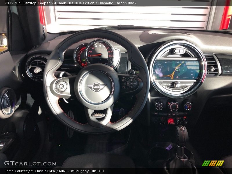 Ice Blue Edition / Diamond Carbon Black 2019 Mini Hardtop Cooper S 4 Door