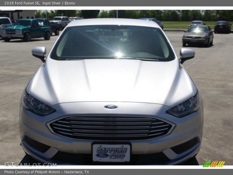Ingot Silver / Ebony 2018 Ford Fusion SE
