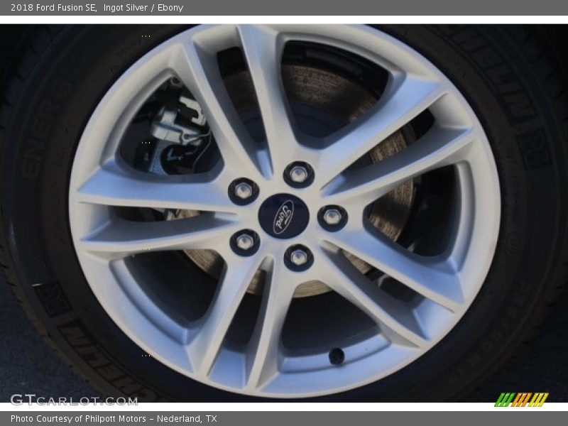 Ingot Silver / Ebony 2018 Ford Fusion SE