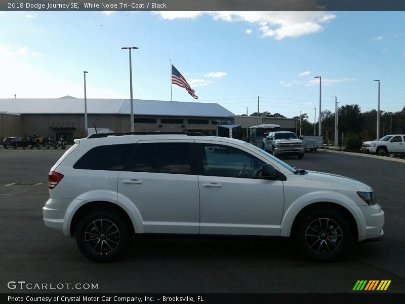 White Noise Tri-Coat / Black 2018 Dodge Journey SE