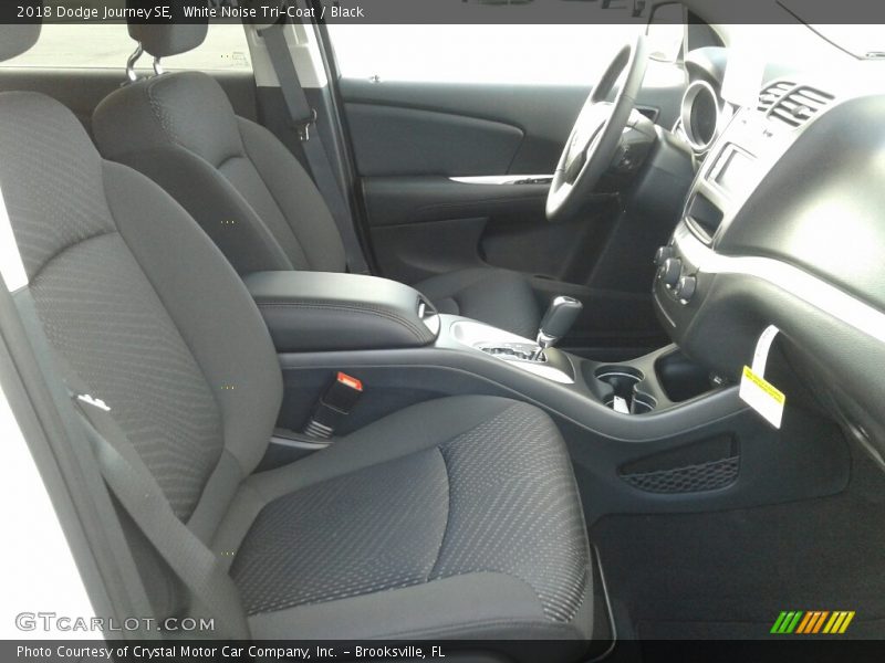 White Noise Tri-Coat / Black 2018 Dodge Journey SE