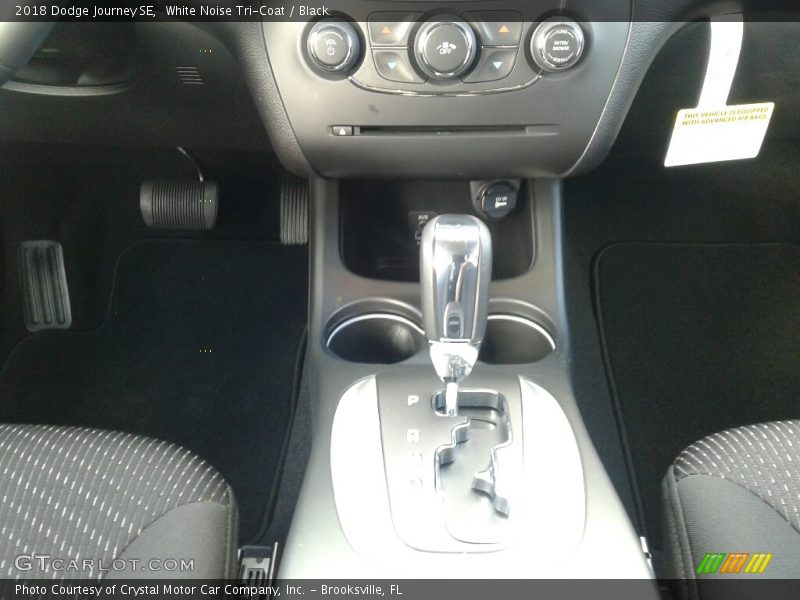 White Noise Tri-Coat / Black 2018 Dodge Journey SE