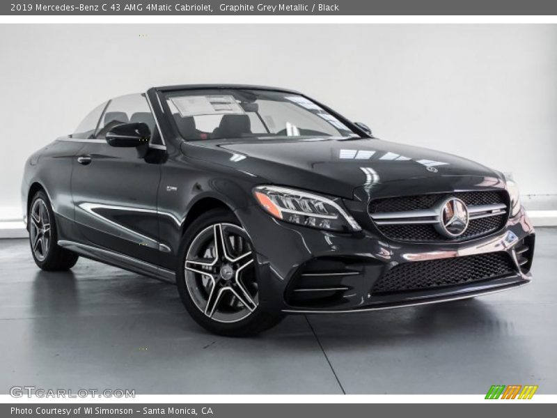 Front 3/4 View of 2019 C 43 AMG 4Matic Cabriolet