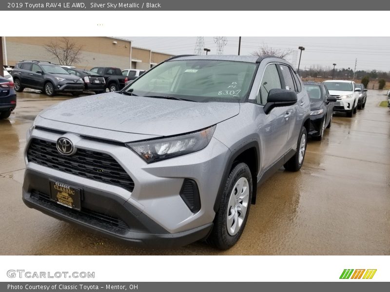 Silver Sky Metallic / Black 2019 Toyota RAV4 LE AWD