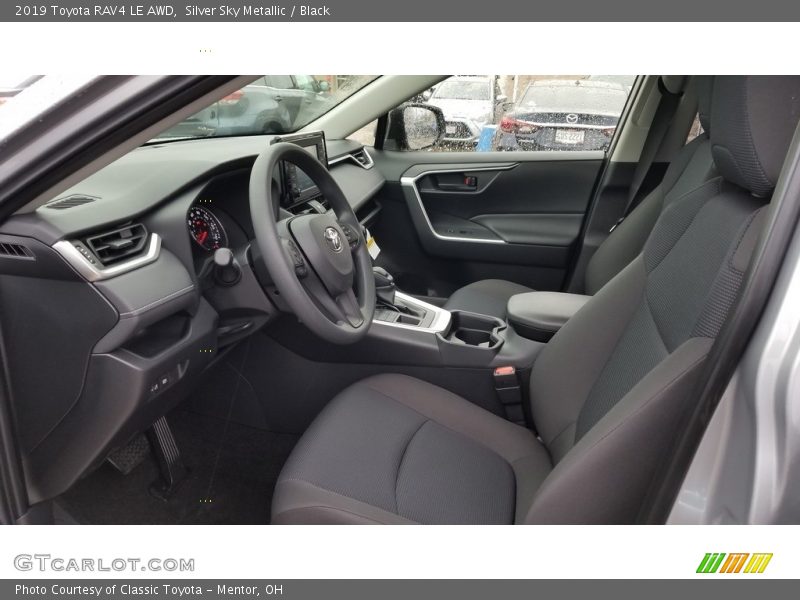 Silver Sky Metallic / Black 2019 Toyota RAV4 LE AWD