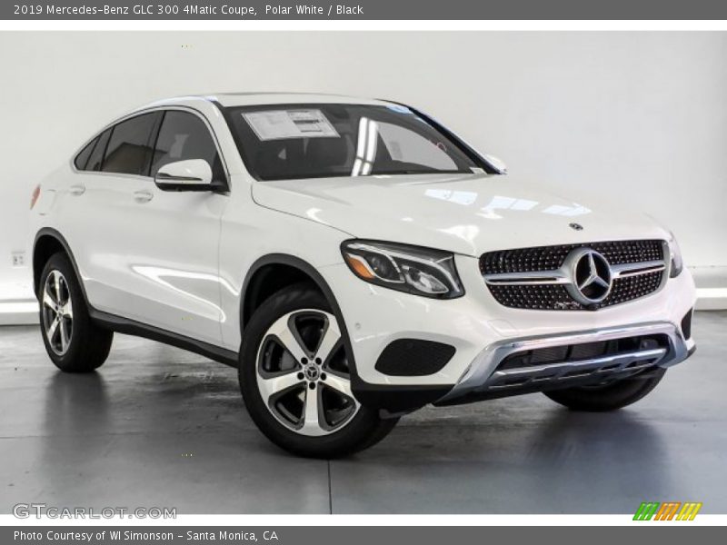 Front 3/4 View of 2019 GLC 300 4Matic Coupe