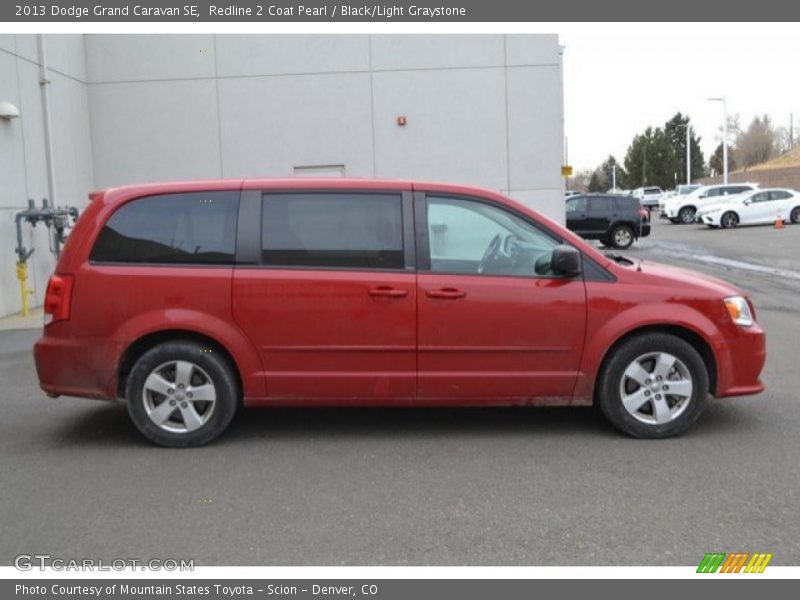 Redline 2 Coat Pearl / Black/Light Graystone 2013 Dodge Grand Caravan SE