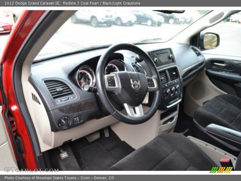 Redline 2 Coat Pearl / Black/Light Graystone 2013 Dodge Grand Caravan SE