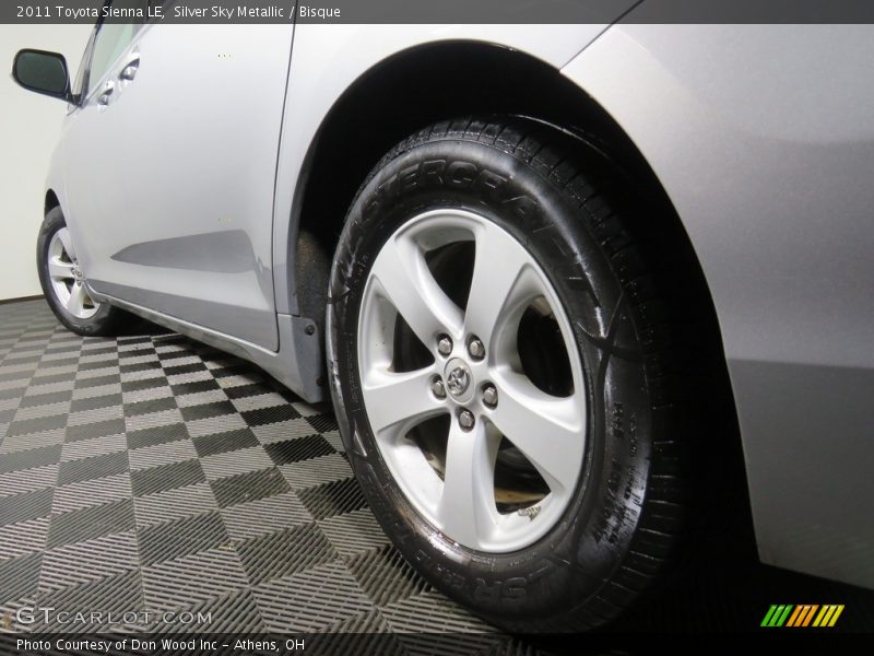 Silver Sky Metallic / Bisque 2011 Toyota Sienna LE