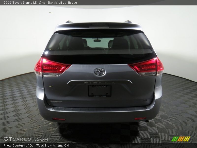 Silver Sky Metallic / Bisque 2011 Toyota Sienna LE