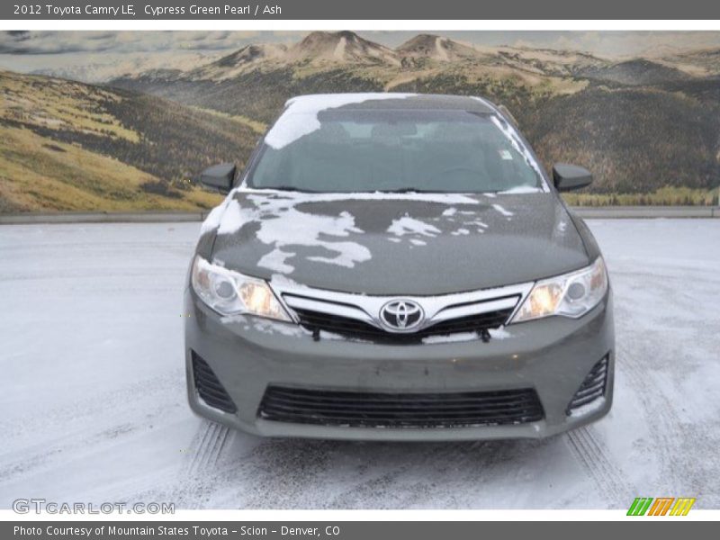 Cypress Green Pearl / Ash 2012 Toyota Camry LE