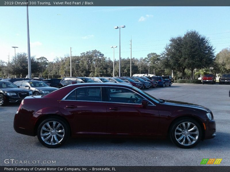 Velvet Red Pearl / Black 2019 Chrysler 300 Touring