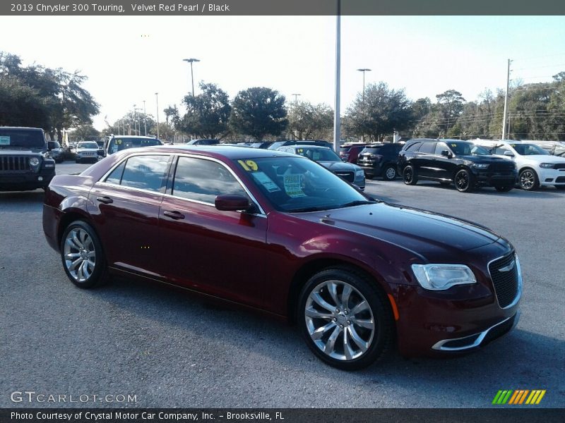 Velvet Red Pearl / Black 2019 Chrysler 300 Touring
