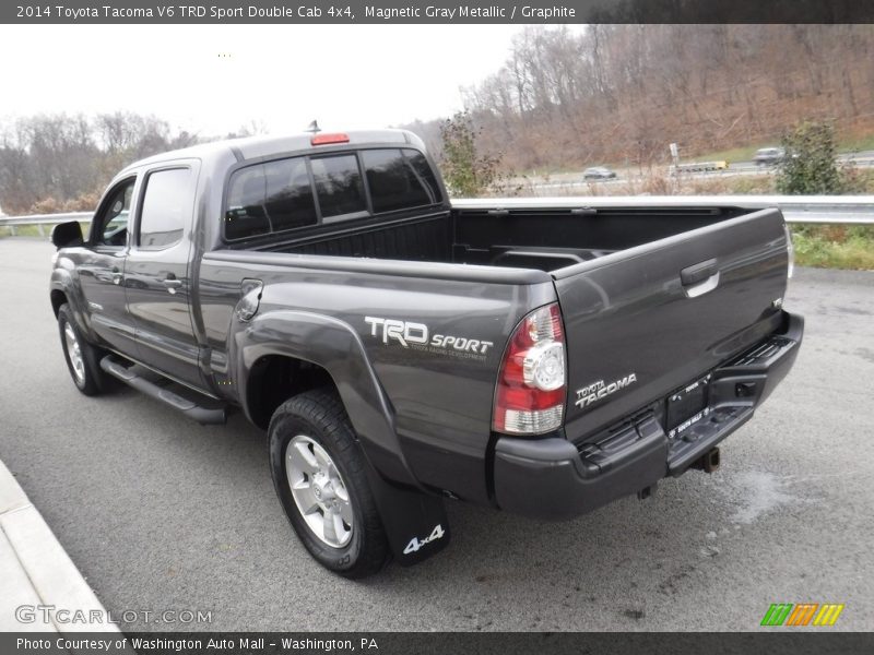 Magnetic Gray Metallic / Graphite 2014 Toyota Tacoma V6 TRD Sport Double Cab 4x4