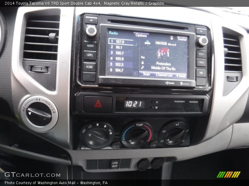 Magnetic Gray Metallic / Graphite 2014 Toyota Tacoma V6 TRD Sport Double Cab 4x4