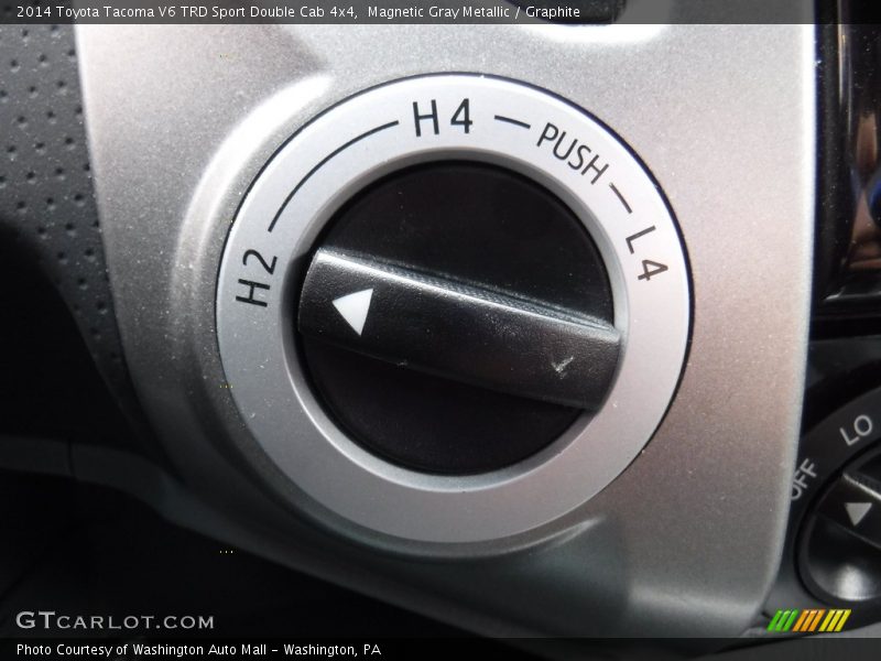 Magnetic Gray Metallic / Graphite 2014 Toyota Tacoma V6 TRD Sport Double Cab 4x4
