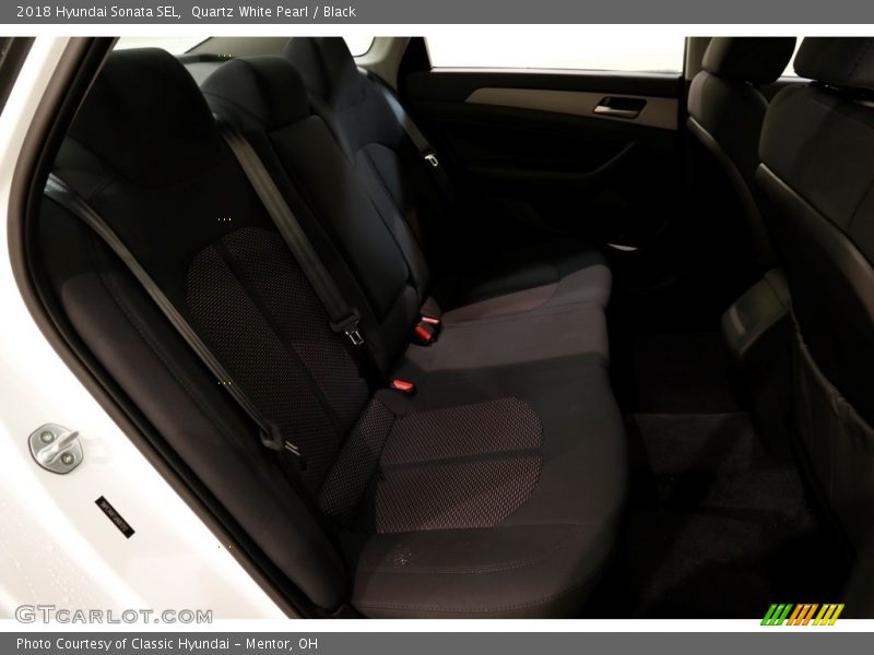 Quartz White Pearl / Black 2018 Hyundai Sonata SEL