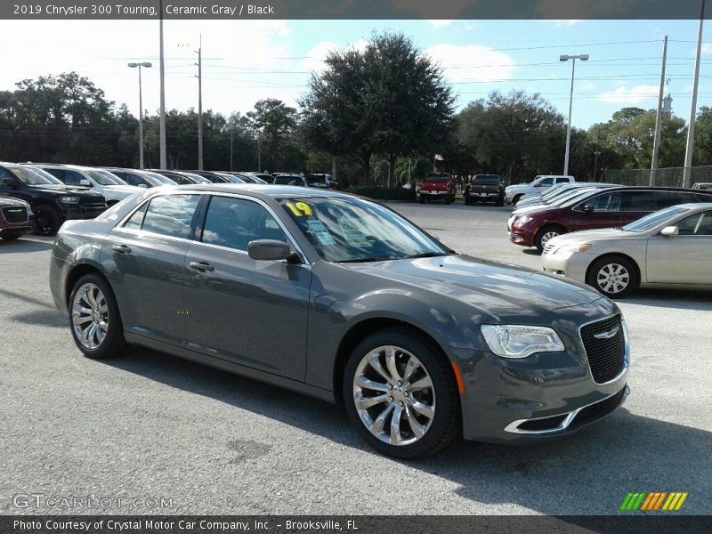 Ceramic Gray / Black 2019 Chrysler 300 Touring