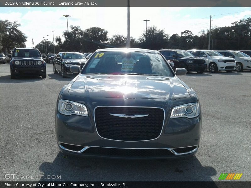 Ceramic Gray / Black 2019 Chrysler 300 Touring