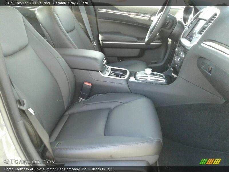 Ceramic Gray / Black 2019 Chrysler 300 Touring