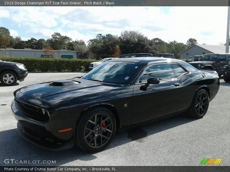 Pitch Black / Black 2019 Dodge Challenger R/T Scat Pack Shaker