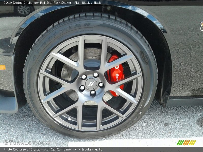 Pitch Black / Black 2019 Dodge Challenger R/T Scat Pack Shaker