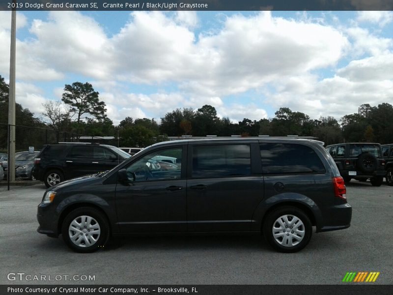 Granite Pearl / Black/Light Graystone 2019 Dodge Grand Caravan SE