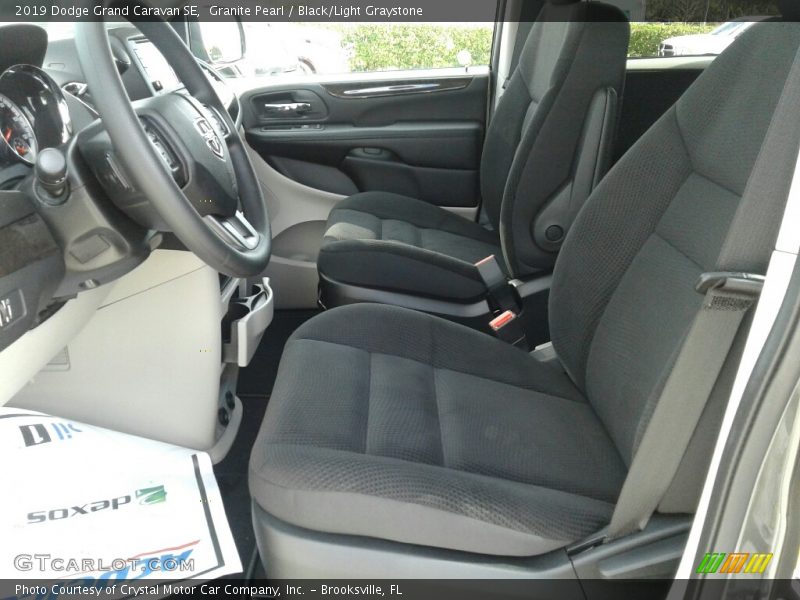 Granite Pearl / Black/Light Graystone 2019 Dodge Grand Caravan SE