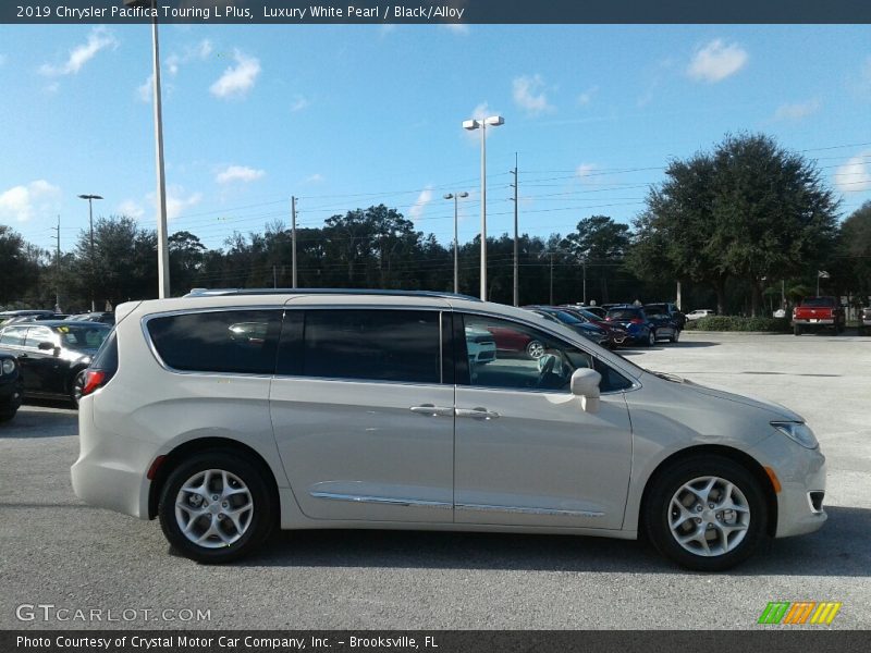 Luxury White Pearl / Black/Alloy 2019 Chrysler Pacifica Touring L Plus