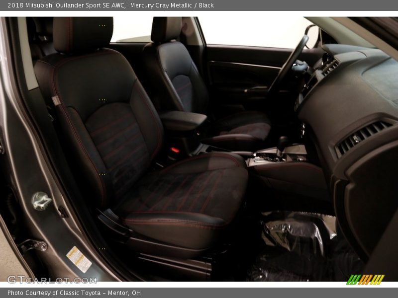 Mercury Gray Metallic / Black 2018 Mitsubishi Outlander Sport SE AWC