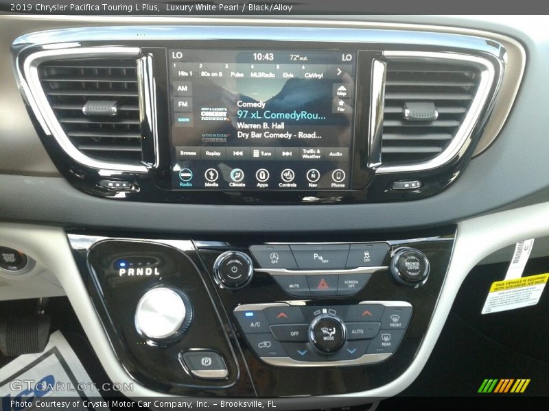 Luxury White Pearl / Black/Alloy 2019 Chrysler Pacifica Touring L Plus