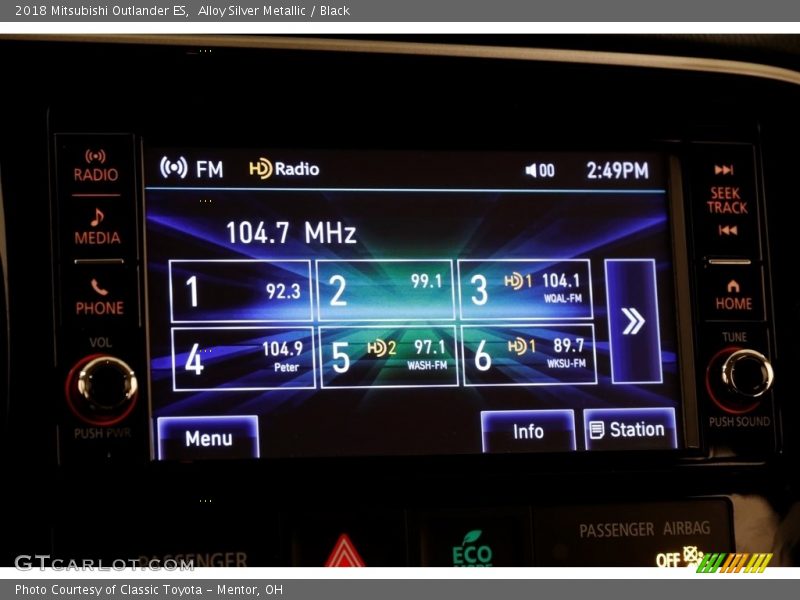Controls of 2018 Outlander ES