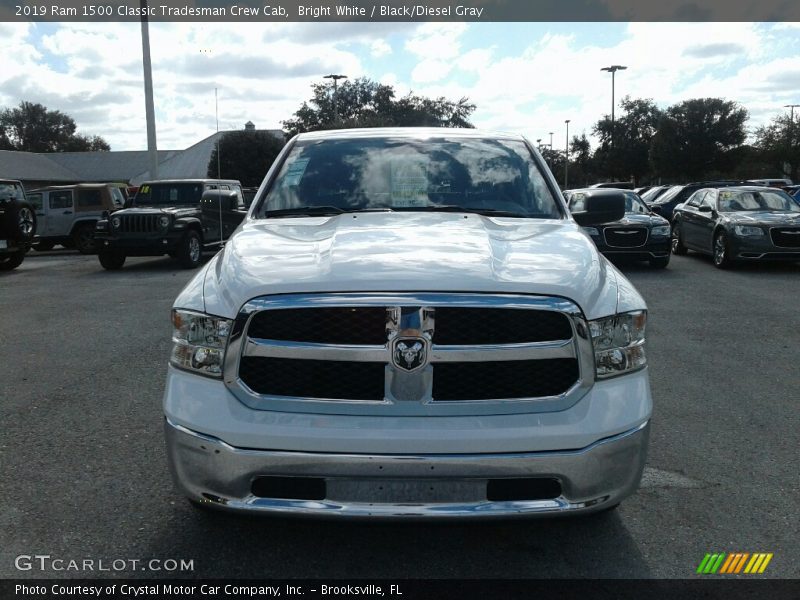 Bright White / Black/Diesel Gray 2019 Ram 1500 Classic Tradesman Crew Cab