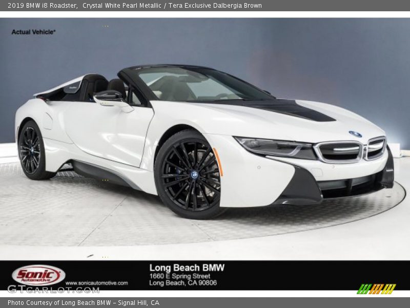 Crystal White Pearl Metallic / Tera Exclusive Dalbergia Brown 2019 BMW i8 Roadster