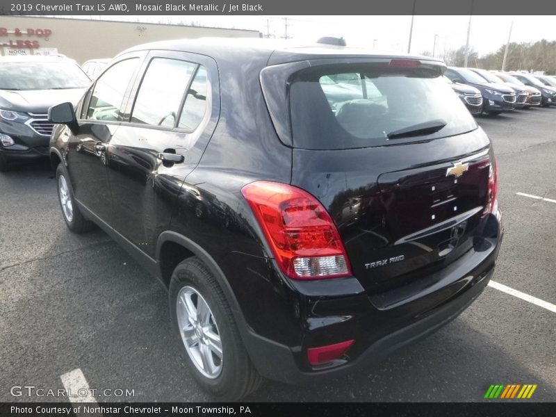 Mosaic Black Metallic / Jet Black 2019 Chevrolet Trax LS AWD