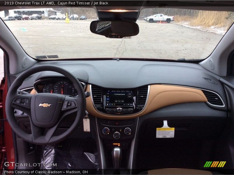 Cajun Red Tintcoat / Jet Black 2019 Chevrolet Trax LT AWD