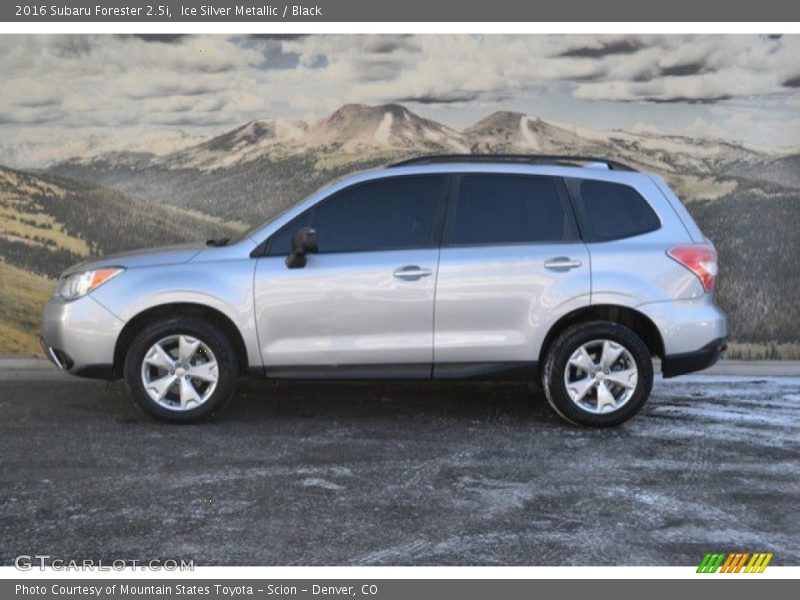 Ice Silver Metallic / Black 2016 Subaru Forester 2.5i