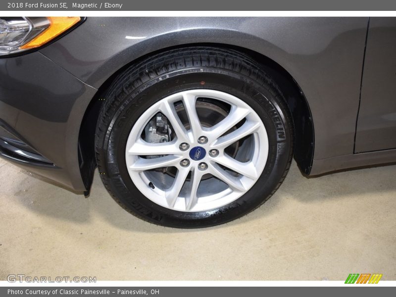 Magnetic / Ebony 2018 Ford Fusion SE