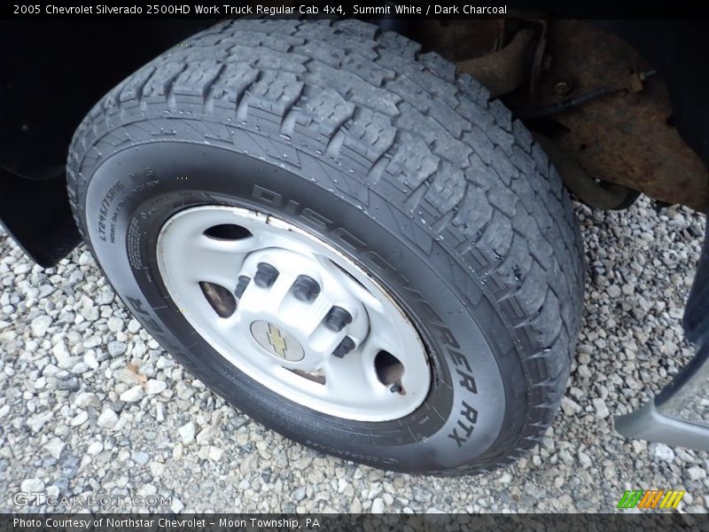 Summit White / Dark Charcoal 2005 Chevrolet Silverado 2500HD Work Truck Regular Cab 4x4