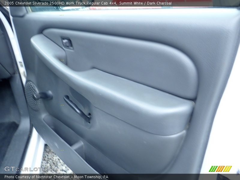 Summit White / Dark Charcoal 2005 Chevrolet Silverado 2500HD Work Truck Regular Cab 4x4